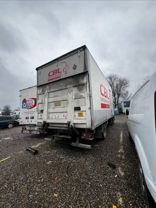 Renault Midlum 220 2004