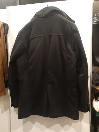 Abrigo de invierno negro unisex