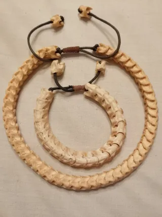 Conjunto collar y pulsera vértebras serpiente