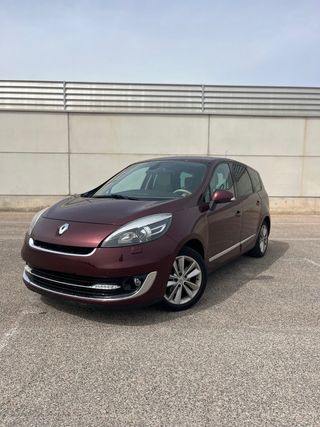 Renault Grand Scenic 2013