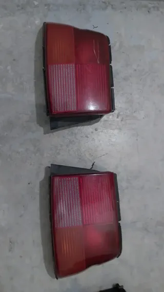 Luces Traseras Ford Escort (Par)