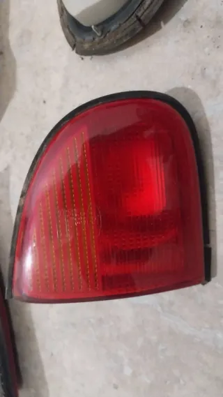 Luces Traseras Ford Escort (Par)