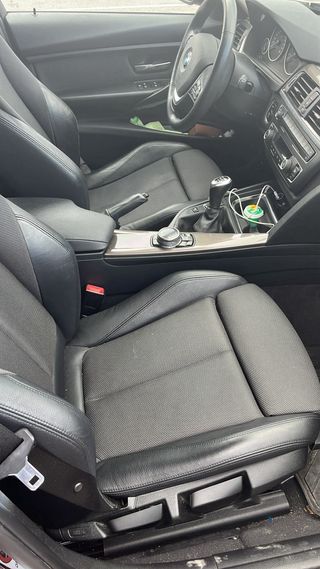 BMW 328i xDrive Touring