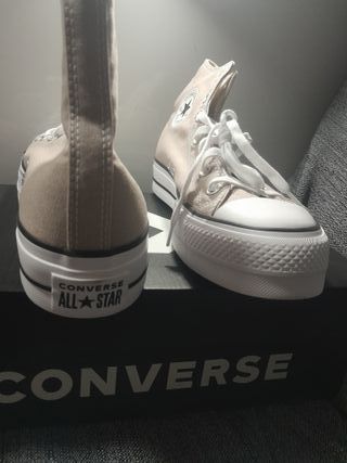 Converse Chuck Taylor All Star Lift Beige