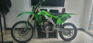 Kawasaki kx 250f vendo o cambio