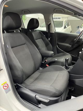 Volkswagen Polo 2012