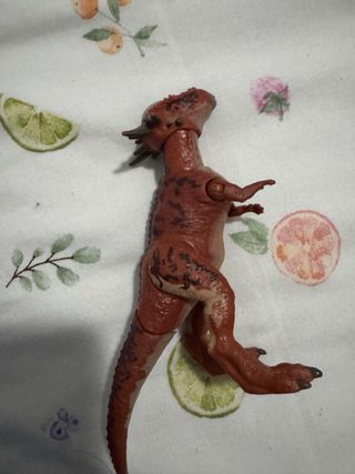 Muñecos articulados en buen estado