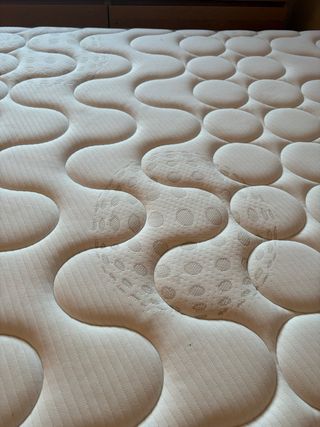 Cama matrimonio con somier