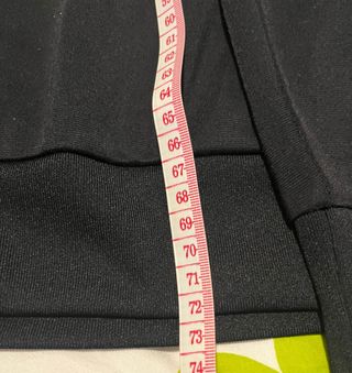 Chaqueta deportiva Adidas negra