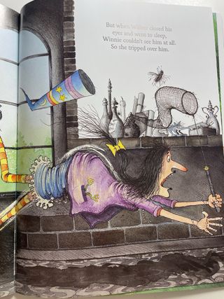 Winnie the Witch - 10 Books