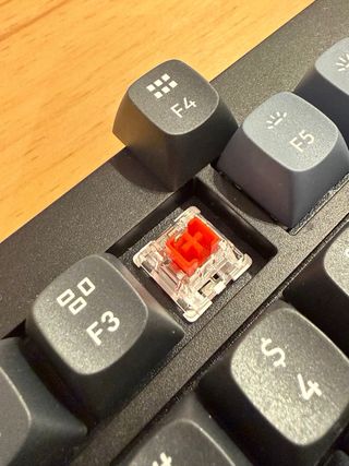 Keychron V1 75% Red Teclado Mecánico