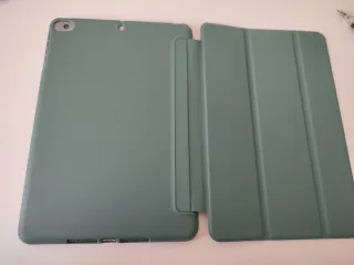 iPad Mini Verde/Gris con Funda