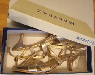 Sandalias Marypaz doradas Talla 39