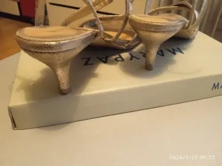 Sandalias Marypaz doradas Talla 39