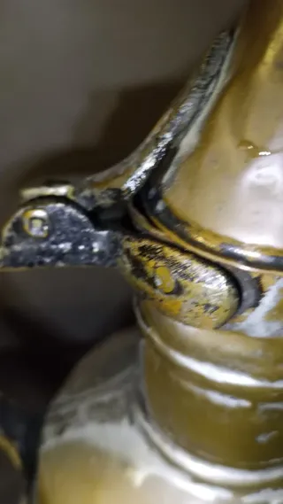 Antica teiera araba in rame