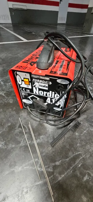 Soldadora Telwin Nordica 4.181