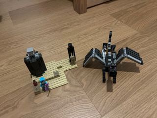 Set Lego Minecraft Assemblati