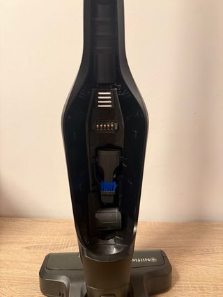 Aspiradora Nilfisk 2 en 1 Negra