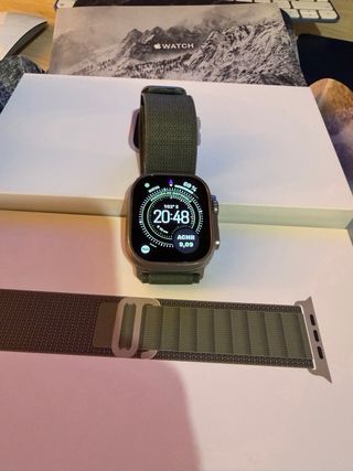 Apple Watch Ultra 94% batteria Titanio