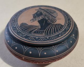 Portagioie terracotta stile greco