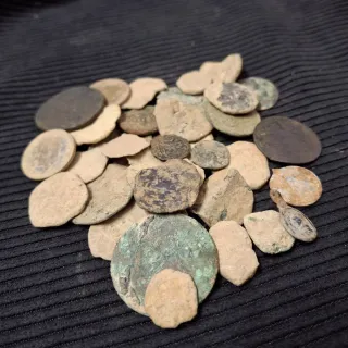 Lotto di oltre 30 monete antiche