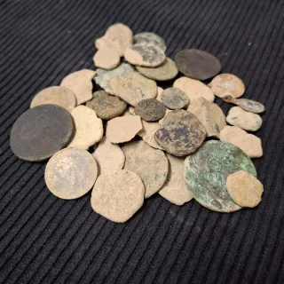 Lotto di oltre 30 monete antiche