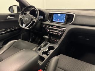 KIA SPORTAGE GT LINE ESSENTIAL 136