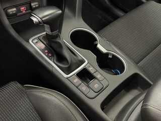 KIA SPORTAGE GT LINE ESSENTIAL 136