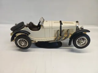 Mercedes Benz SSK 1:18 Bburago