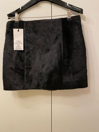 FALDA PIEL CON PELO LUDOVIC DE SAINT SERNIN X ZARA