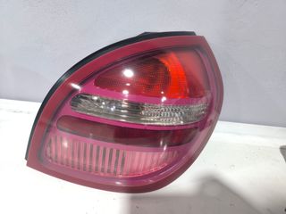 Piloto Trasero Nissan Almera