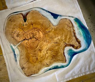 Piano Tavolino Ulivo e Resina effetto mare