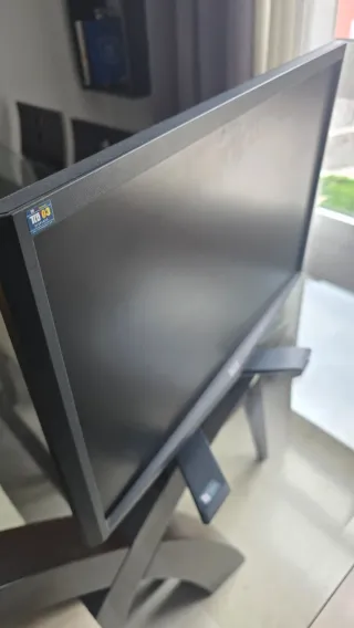 Monitor LCD Acer X223W Negro