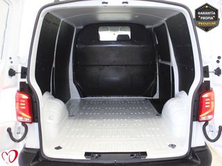 Volkswagen Transporter 2.0 TDI BMT FURGÓN CERRADO 110