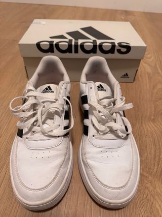 Adidas Zapatillas Blancas y Negras