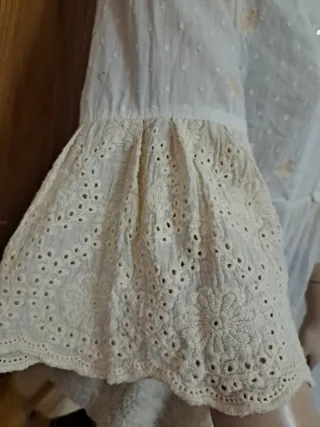 Blusa italiana beige y blanca