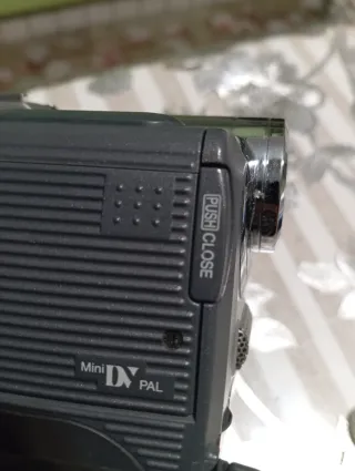 Videocamera Panasonic NV-GS1 Digitale