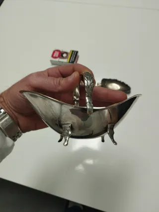 2 Ceniceros y bandeja vintage Alpaca