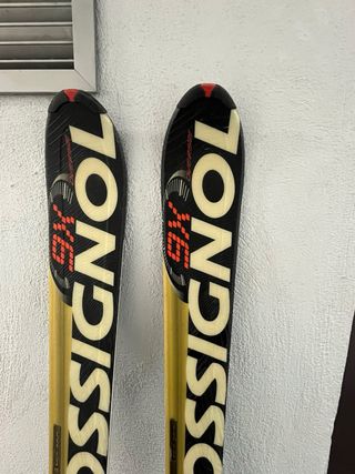 Esquís Rossignol Oversize con fijaciones