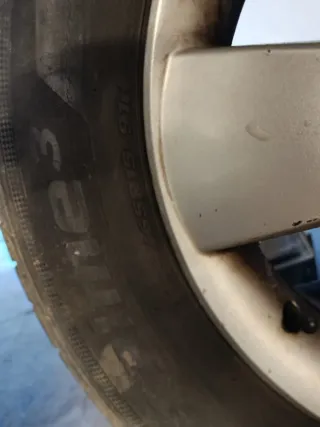 Neumáticos 215/45R17 87W