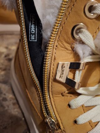 Botines Geox Beige/Amarillo sin usar.
