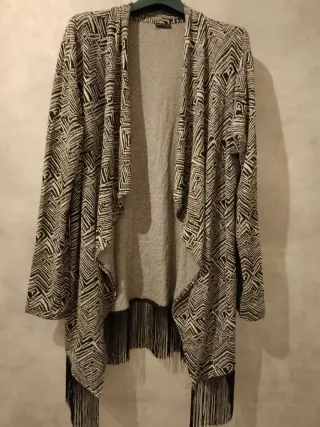 Mantella con frange beige e marrone taglia unica