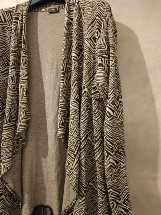 Mantella con frange beige e marrone taglia unica