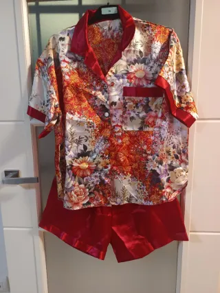 Pijama estampado floral