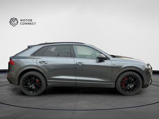 AUDI Q8 60 TFSIe 340kW Black Line Pl quattro tip