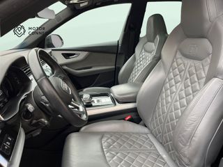 AUDI Q8 60 TFSIe 340kW Black Line Pl quattro tip