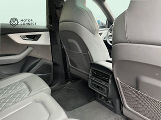 AUDI Q8 60 TFSIe 340kW Black Line Pl quattro tip