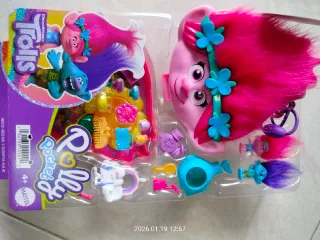 Polly Pocket Trolls Playset