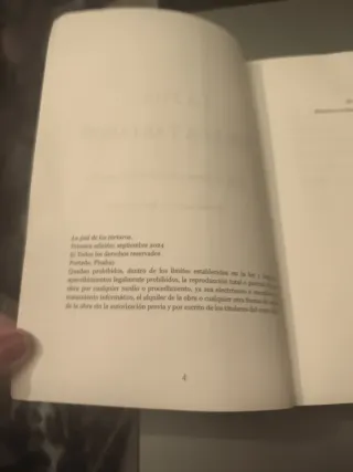 LA PIEL DE LOS TÁRTAROS: La única policía infil...