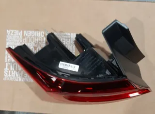 Piloto trasero Renault Arkana